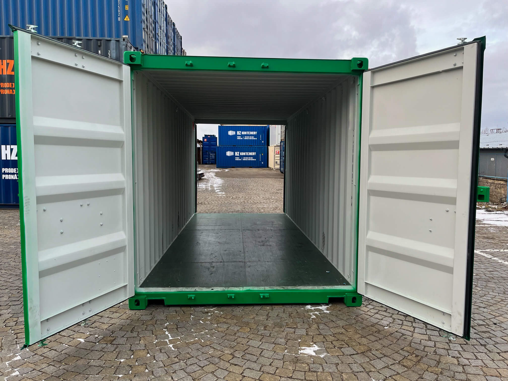 20ft Double-Door Shipping Container - Plywood Floor - RAL 6029 Mint Green — supplier photo 1